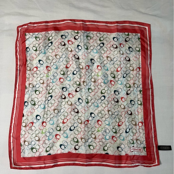 Authentic Coach Women 100% Silk Scarf - Signature Coach logo - Picture 4 of 4